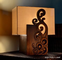 Java decorative table lamp