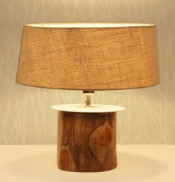 Singapore decorative table lamp