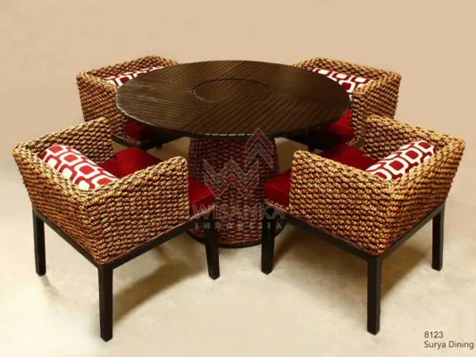 Surya rattan dining set