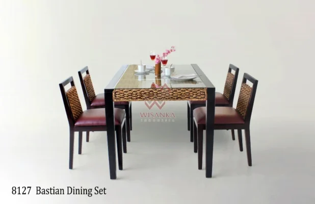 Bastian rattan dining set