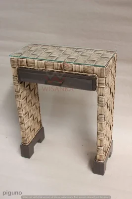 Luna Console Table