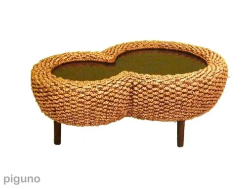Eight Table
