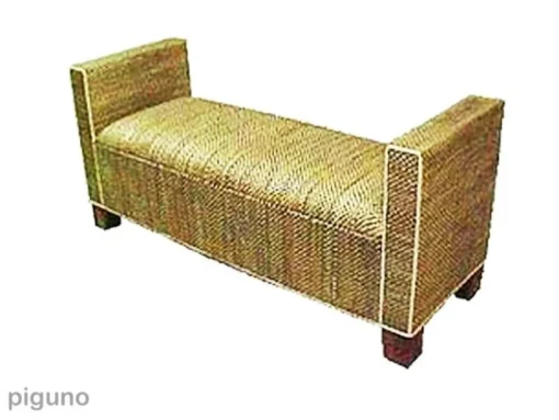 Juvena Bench
