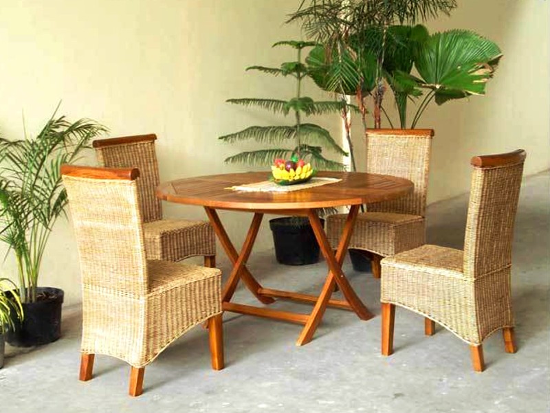 Narnia rattan dining set