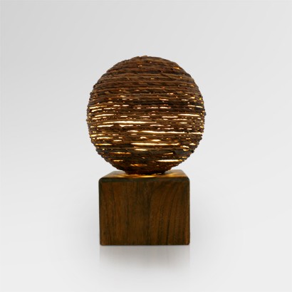 Kubo Table Lamp with Banana - Large