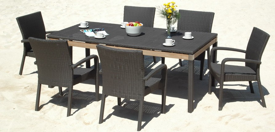 Valerie Synthetic rattan dining set