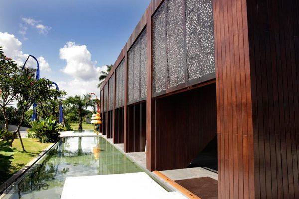 Wydham Tamansari JIvva Lobby 12 600x400