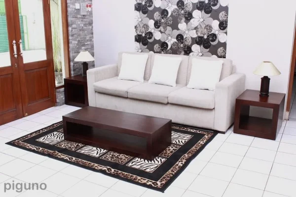 Trida Sofa Set