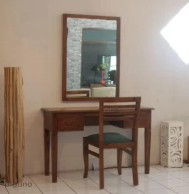 Southern dressing table set