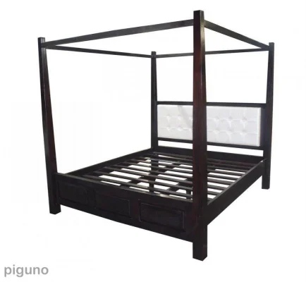 Suite Four Poster Bed