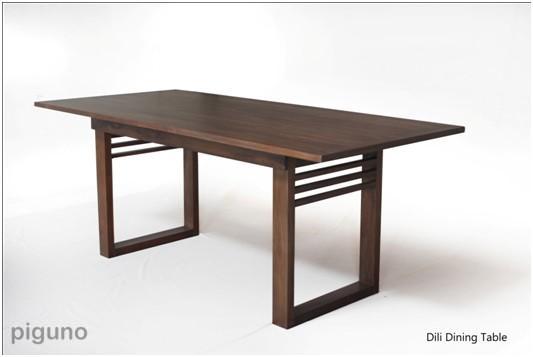 Dili Dining Table