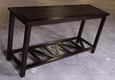 Carolina Console