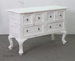 Bizzare sideboard