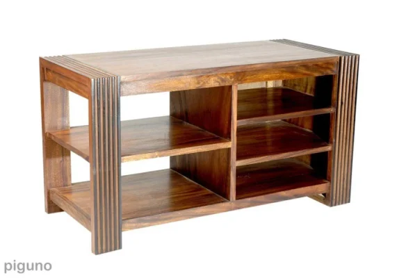 Lamma TV Stand