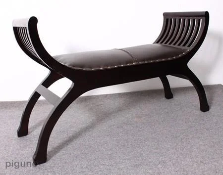 Yuyu Bench