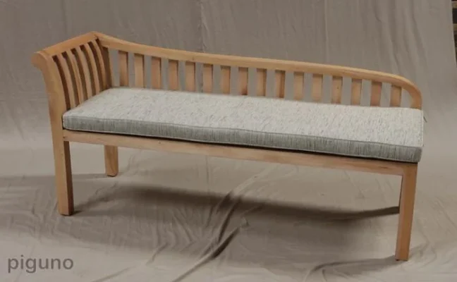 Morram Bench