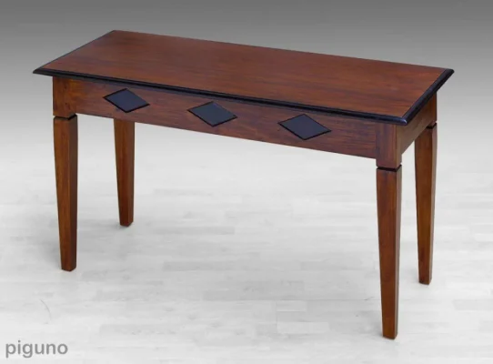 Freesia Console