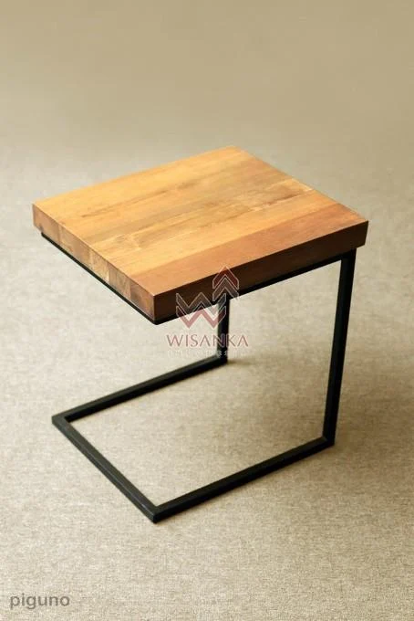 Seattle Wooden Table
