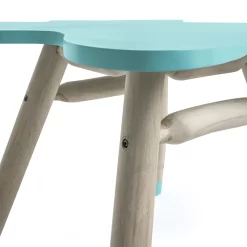 Alternative view of Arrai Table