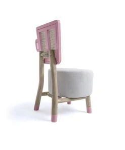 머그 의자의 다른 관점