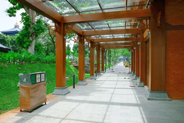 Furniture Contractor for outdoor space